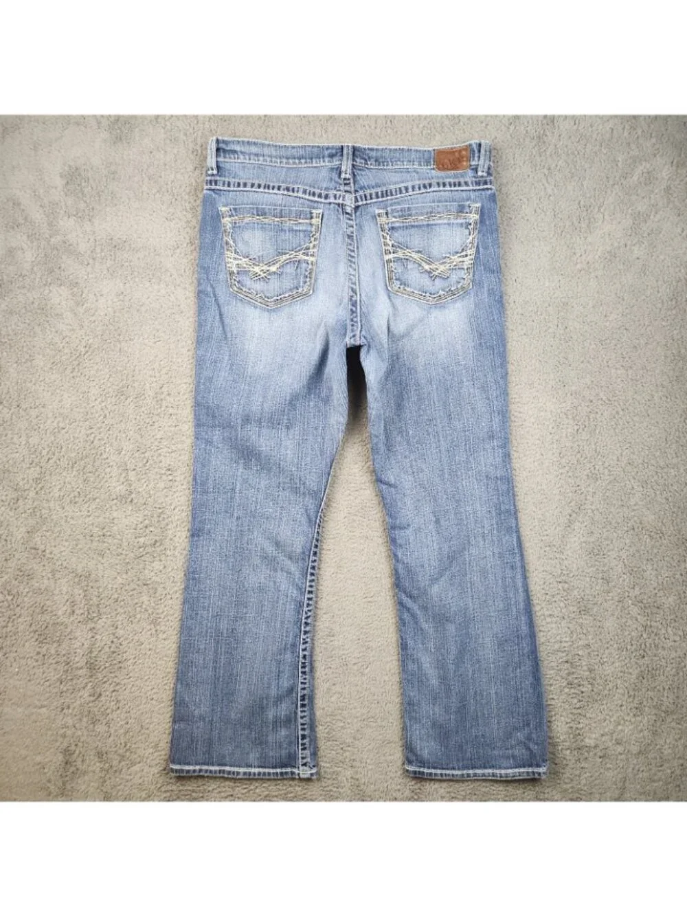 BKE Jeans Women's 34 x 30 Blue Denim Jeans Bootcut Cotton Stretch Drew Buckle - Picture 2 of 9